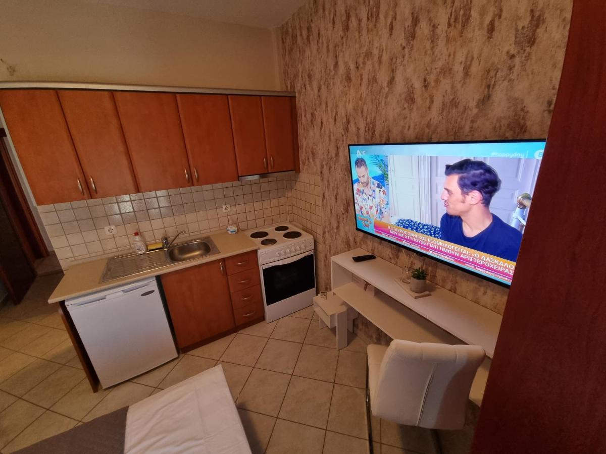 Premium Suites Ofrinion Luaran gambar