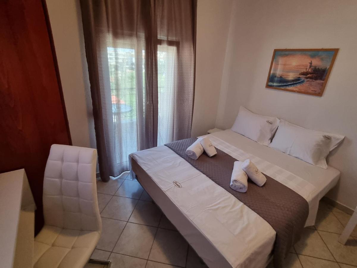 Premium Suites Ofrinion Luaran gambar