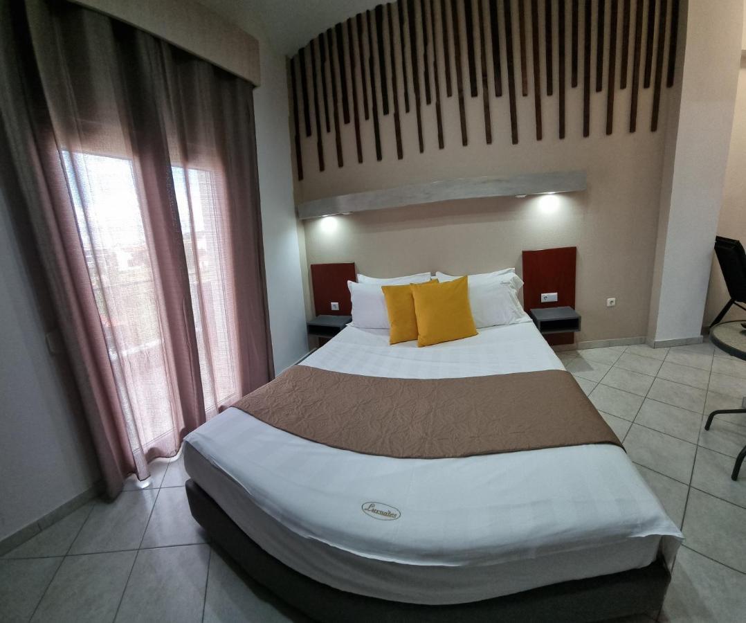 Premium Suites Ofrinion Luaran gambar